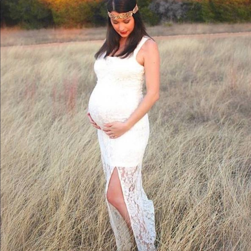 White lace Maxi